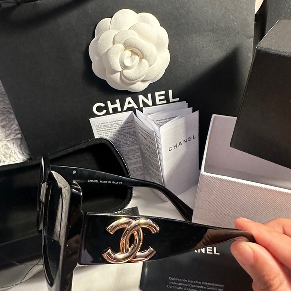 Chanel Square Sunglasses full inclusion - Picture 6 of 8